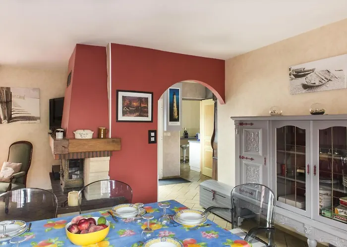 Mimosas Sur 르-베르동-쉬르-메르