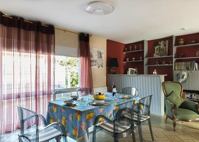 Mimosas Sur 펜션 르-베르동-쉬르-메르